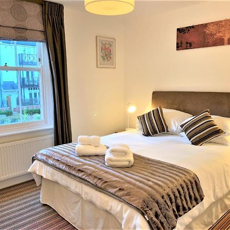 Riverside Channel5 "Holidays Homes In The Sun" Featured Central Canterbury Cottage With Free Parking Εξωτερικό φωτογραφία